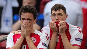 Denmark talisman christian eriksen received emergency medical treatment on the pitch after collapsing during the first half of the euro 2020 clash with finland in copenhagen. Ba3dxejgcwj0 M