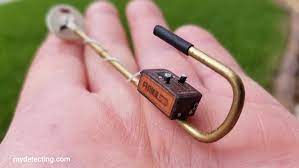 That question can't be answered because there are too many variables such as the type of metal, the material being scanned, the. Vintage Detectors Mydetecting Com