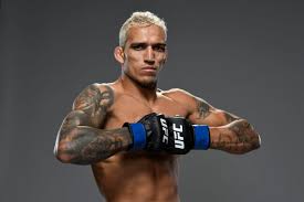 Charles oliveira was 9 when a doctor told his parents he may never walk again. after battling abnormal heart murmurs and rheumatoid arthritis for years, do bronx became a talented. Oliveira Vs Chandler Live Stream How To Watch Ufc 262 Main Event Via Live Online Stream Draftkings Nation