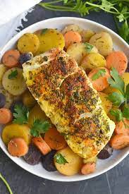 Turmeric Skillet Haddock With Rainbow Carrots Haddock Recipes Turmeric Recipes Delicious Seafood Recipes