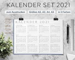Jahreskalender 2022 mit feiertagen und kalenderwochen 110 Kalender 2021 Ideen Kalender Kalender Zum Ausdrucken Kalender Vorlagen