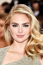 Have a Round Face? These 25 Hairstyles Will Look Amazing On You