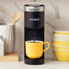 Keurig K Mini Single Cup Coffee Maker In 2020 Camping Coffee Maker Single Cup Coffee Maker Pod Coffee Makers