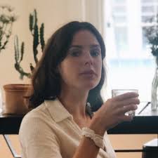 Kate Teague (@kateeeague)