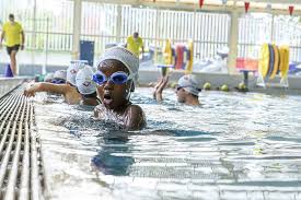 L Experimentation Des Classes Bleues Dans Les Piscines D Est Ensemble Va Se Poursuivre En 2021 Est Ensemble