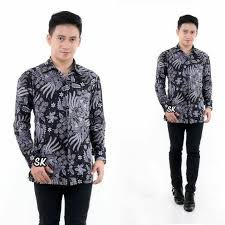 Kemeja berbahan kain tenun nusantara, dikerjakan dengan sangat teliti dan rapi sehingga menghasilkan. Kemeja Batik Pria Dewasa Batik Unggul Jaya Batik Kencana Ungu Batik Print Lazada Indonesia