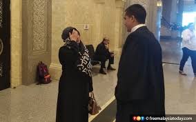 Rozita mohamad ali, 44 tahun, sekarang harus menjalani hukuman 8 tahun penjara. Remember Datin Rozita Appeals Court Has Now Allowed Her To Leave The Country For Umrah