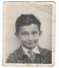 Can someone edit my brother into a birth photo?