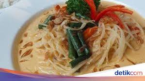 Goreng bumbu halus sampai matang dan ulek sampai halus. 3 Resep Sayur Gurih Yang Sedap Buat Lauk Tanggal Tua