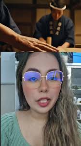 En Japón se observó algo llamativo, los trabajadores del sake tenían el  rostro envejecido por los años, pero las manos se mantenían  sorprendentemente jóvenes. Esa diferencia llevó a investigar el ...