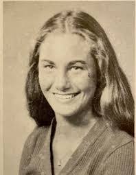 Cindy Henning's Instagram, Twitter & Facebook