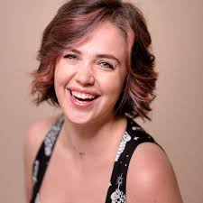 Rachel Weeks's Instagram, Twitter & Facebook