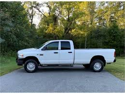 While quad cab is a style name used only by dodge ram, crew cab is used by dodge and several other car manufacturers. 2009 Dodge Ram 2500 Laramie Quad Cab Swb 4wd For Sale In Stokesdale