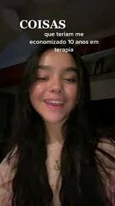 Jessica Suris's Instagram, Twitter & Facebook