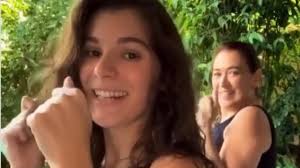 Explore tweets of giulia bertelli @unpeusauvage on twitter. Lilia Cabral Comemora 63 Anos E Danca Anitta Com Filha Dia Feliz Super Radio Tupi