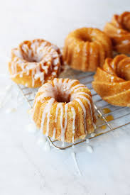 And as a bonus for any party host, they're stealthily simple to make because they start with shortcut ingredients like betty crocker™. Recipe Mini Lemon Bundt Cakes