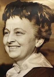 Barbara Parrella's Instagram, Twitter & Facebook