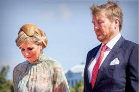 Nachrichten und informationen auf einen blick. Konigin Maxima Konig Willem Alexander Urlaubs Abbruch Reumutig Kehren Sie Zuruck Gala De