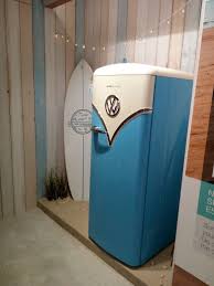kuhlschrank gerade bei gorenje auf der ifa entdeckt coooool vw kitchen concepts trash can cool stuff