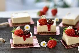 Weitere ideen zu kuchen, kuchen und torten, keksboden kuchen. No Bake Cheesecake Mit Schoko Knusperboden Und Roten Beeren B B S Bakery Vegan Backen Und Naschen
