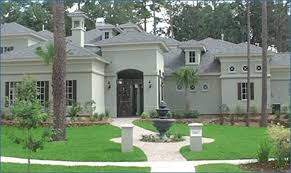 The homes in this collection can offer one or two levels and typically showcase over 3000 square feet of flamboyant and distinguished living. Be Mesmerized By The Grandeur Of This Florida Style Home And Its Spacious Rooms And Hou Mediterranean Homes Mediterranean House Plans Mediterranean Style Homes