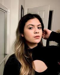 Lili Rodriguez's Instagram, Twitter & Facebook