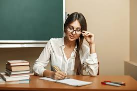 C'est son cousin qui lui aurait montré comment faire. Comment Seduire Une Prof Quand On Est Etudiant