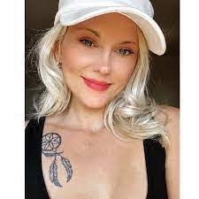 Lana Duff's Instagram, Twitter & Facebook