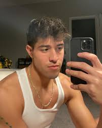 Soup 🍲 ✌🏽 • • • • #summer #poolday #sunsets