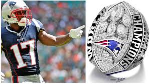 Fresh off the new england patriots dropping super bowl lii to the philadelphia eagles sunday night, one pro bowl receiver has some jokes. Antonio Brown Gets A Super Bowl Ring If Patriots Win This Season S Super Bowl Sports Rings Com Blog Like It Gold