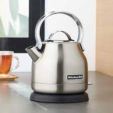 The kitchenaid electric kettle is simple to use and offers a stylish compact footprint for your countertop. Kitchenaid Silver Electric Kettle Reviews Crate And Barrel Canada