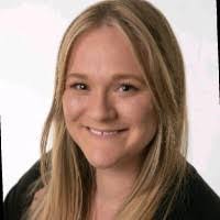 Susan Nay's Instagram, Twitter & Facebook