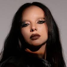 Niall Horan wants to collaborate with Ariana Grande and Taylor Swift