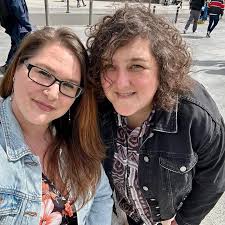 Hi I am looking for a driving instructor in Shirley/Southampton central  area for weekdays after 4pm if anyone knows any instructors taking new  people. Very much appreciated :)