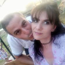 Lo stereotipo più comune che ho riscontrato è stato quello di paragonare  gli Asperger a un personaggio geniale, un po' irritante e un po'  anaffettivo: non siamo tutti così, siamo vari e