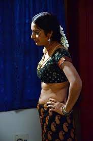 Aunty hot navel show part 2 | indian actress hot navel show. Mature Aunties