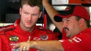 Forever family: Unbreakable bond between Hendrick, Junior