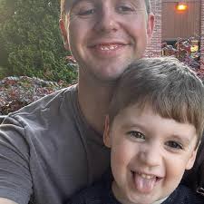 Daniel Riggs and Kim Riggs's Wedding Website