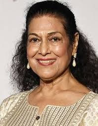 Anjana Mumtaz's Instagram, Twitter & Facebook