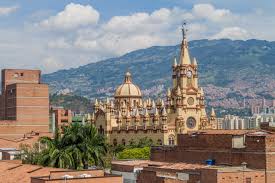 A medida que avance el día tendremos cielos cubiertos con probabilidad de tormentas acompañadas de lluvia. Beneficios Y Ventajas De Vivir En Medellin Ciencuadras