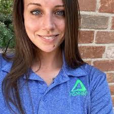 Kelly Delk's Instagram, Twitter & Facebook