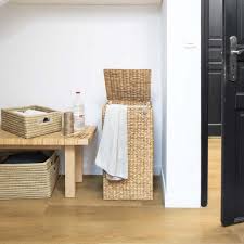 Coffre A Linge Carre 61 X 32 X 32 Cm En 2020 Coffre A Linge Panier A Linge Douche En Coin