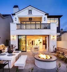 Southern California Beach House With Gorgeous Industrial Chic Accents Beach House Exterior California Beach House Beach House Design