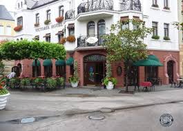 Schlagersänger heino muss ende mai sein berühmtes café im eifeler kurstädtchen bad münstereifel schließen. Heinos Kaffeehaus Gastronomie Shops Freizeitparkcheck