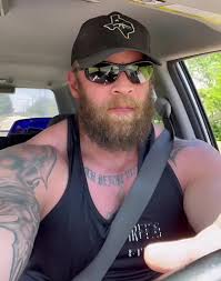 Whoever sees her beautiful is a very good person. ♥️