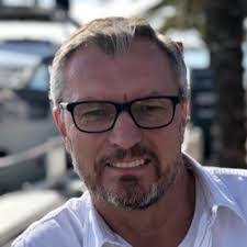 Thomas Wilms's Instagram, Twitter & Facebook