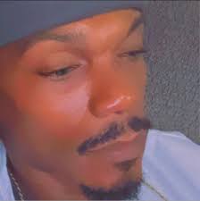 a mf will act like they love you then treat you like they don't even like  you.