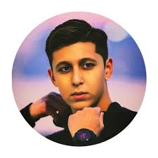 کسی نمونه سوال یا جزوه برای درس ۱ داره یا اگه امتحان دادین میشه بگین ا