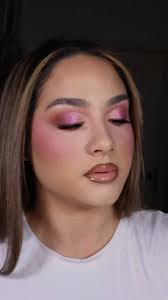 I get down with the get down 😉💋💄🎨, #makeup #makeuptransition  #makeuptransformation #makeupartist #mua #pinkeyeshadowlook #cutcreaselook