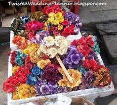 Artificial flowers and plants are the easiest way to change the appearance of your home or work area. Weddings At Divisoria D I Y Wedding Giveaways Wedding Giveaways Wedding Flower Girl